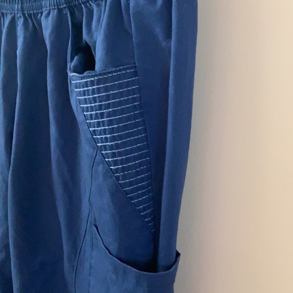 Jaanuu jogger scrub pants - Picture 3 of 9